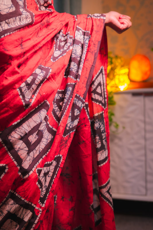 Velora Scarlet Saree